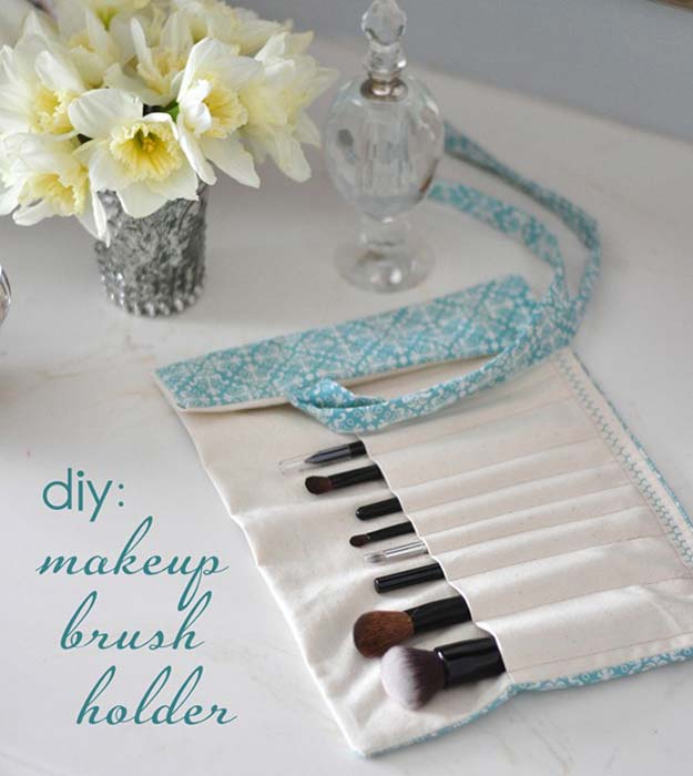 DIY Makeup Organizing Ideas - Makeup Brush Holder - Projects for Makeup Drawer, Box, Storage, Jars and Wall Displays - Cheap Dollar Tree Ideas with Cardboard and Shoebox - Wood Organizers, Tray and Travel Carriers http://diyprojectsforteens.com/diy-makeup-organizing
