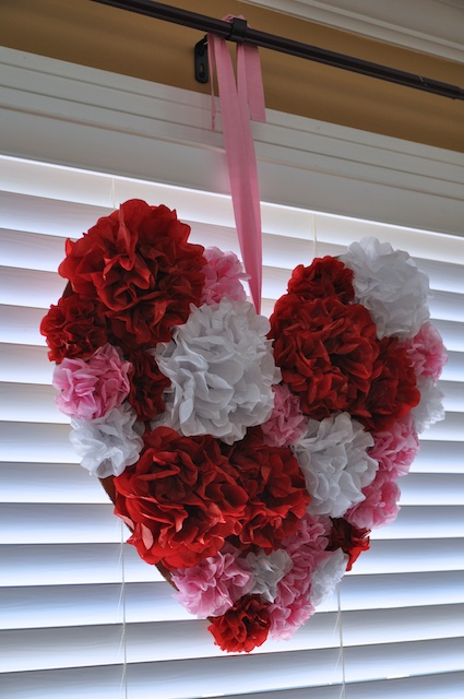 20 Sweet and Simple DIY Valentine's Day Decorations - diy Valentine's day decorations, DIY Valentine's Day Decoration, DIY Valentine's Day Decor, diy Valentine's day