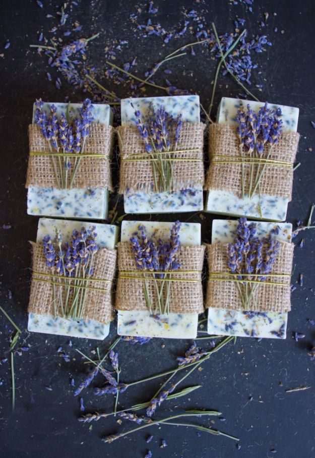 Soap Recipes DIY - Lavender Honey Lemon Soap - DIY Soap Recipe Ideas - Best Soap Tutorials for Soap Making Without Lye - Easy Cold Process Melt and Pour Tips for Beginners - Crockpot, Essential Oils, Homemade Natural Soaps and Products - Creative Crafts and DIY for Teens, Kids and Adults http://diyprojectsforteens.com/cool-soap-recipes
