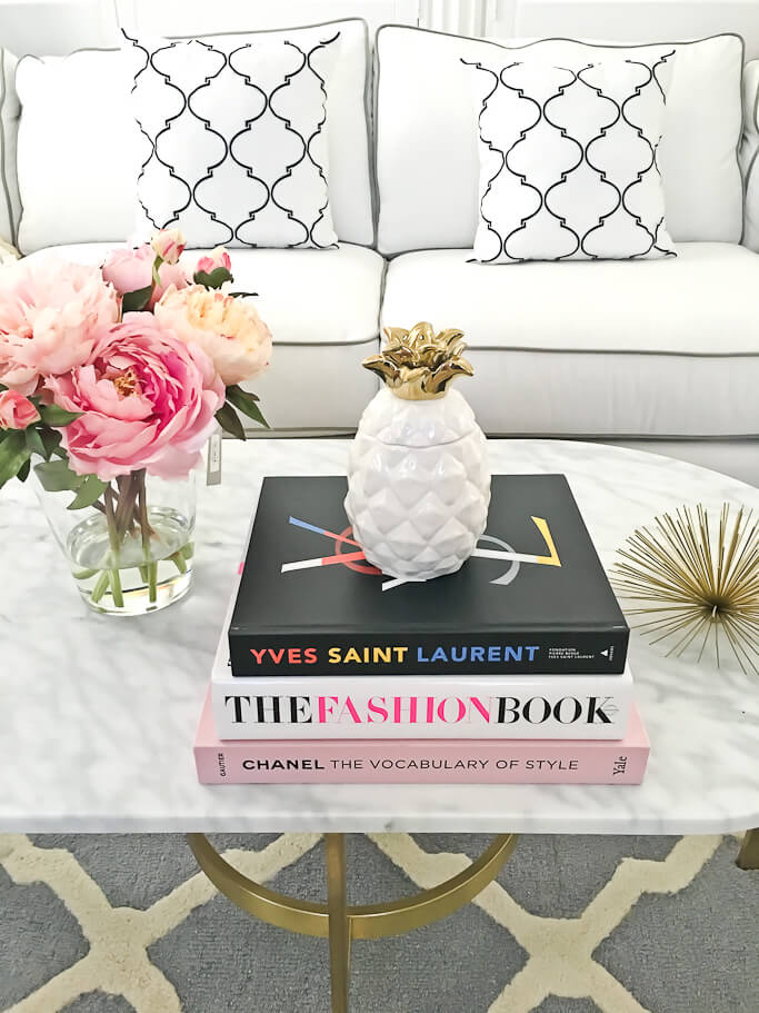 Fashion-friendly Marble-topped Coffee Table with Touches of Gold