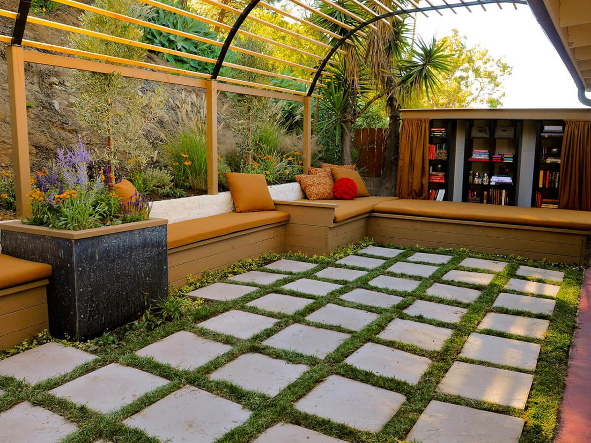 Greenhouse Design Pergola With Checkerboard Flooring