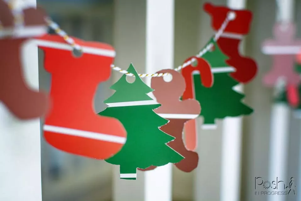 Why DIY Christmas Garland is the Best of the Paint Sample Crafts