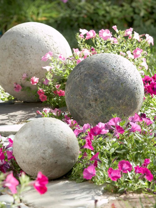 Simple DIY Concrete Spheres