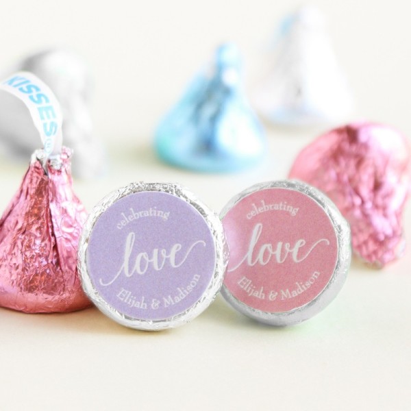 4.Personalized Wedding Hershey’s Kisses