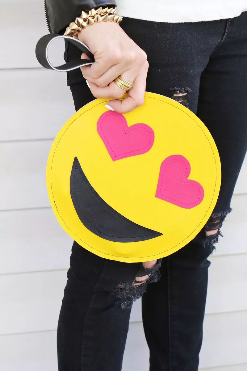 DIY Emoji Clutch