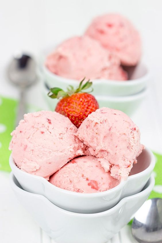 Loaded with fresh strawberries, this Homemade Strawberry Ice Cream is an easy and delicious summer dessert!: 