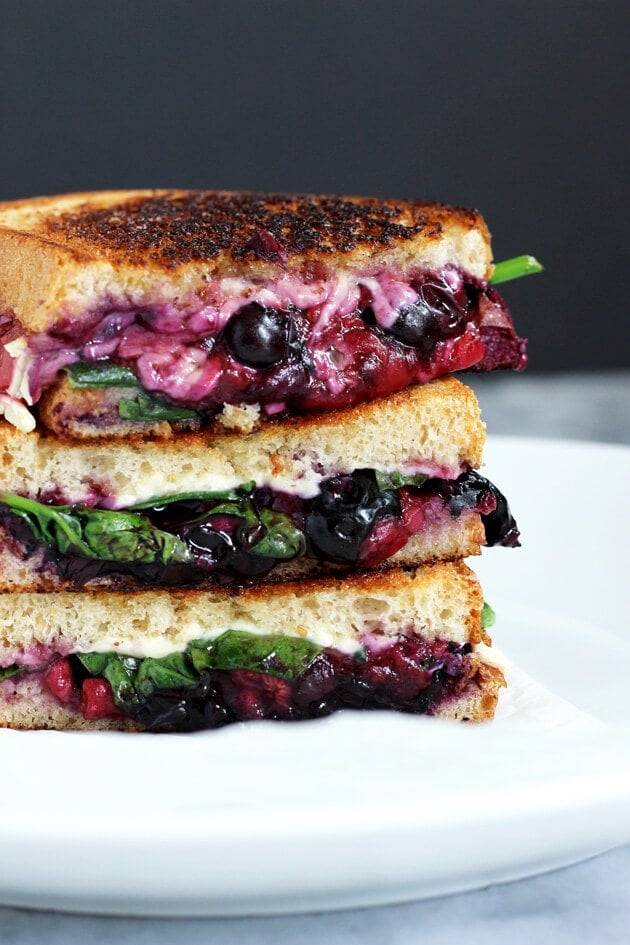 Balsamic Berry Vegan Grilled Cheese + 50 Delicious Berry Recipes... refreshingly sweet treats that you can enjoy all summer long!