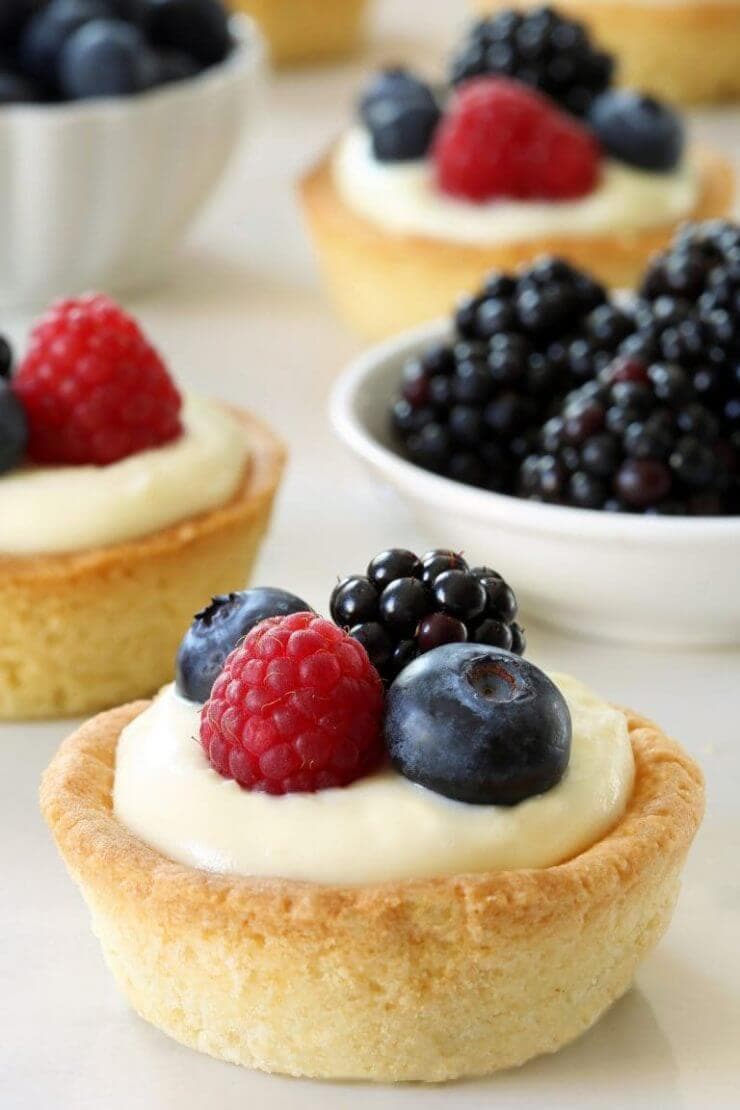Berry Cookie Cups + 50 Delicious Berry Recipes... refreshingly sweet treats that you can enjoy all summer long!