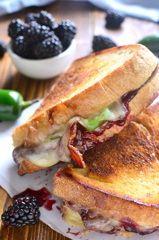 Blackberry Bacon Grilled Cheese | 25+ Grilled Cheese Recipes