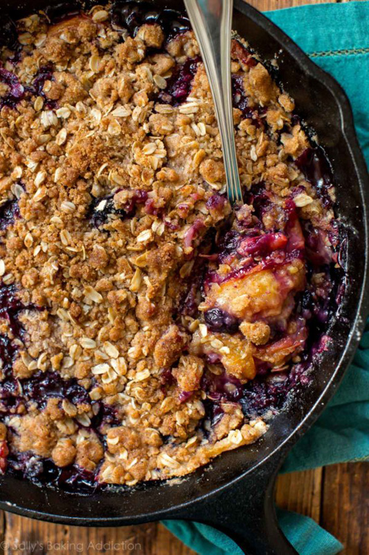 Browned Butter Blueberry Peach Crisp | 25+ Browned Butter Recipes