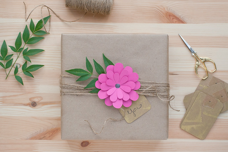 Burst of Fuchsia Flower gift wrap | 25+ Paper Flower Crafts