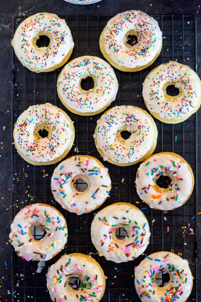 Cake Mix Donuts | 25+ cake mix recipes