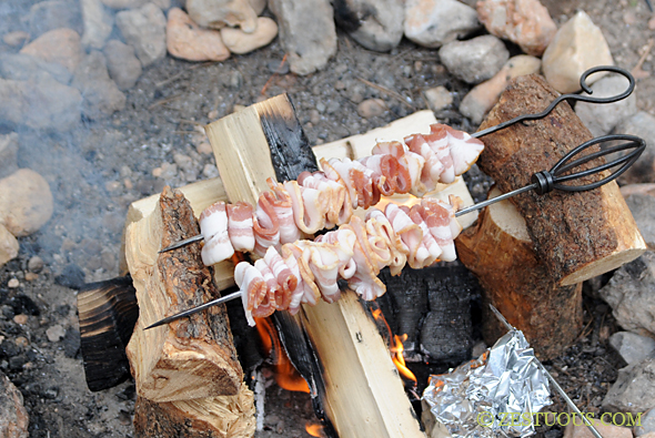 Campfire Bacon | 25+ easy camping recipes