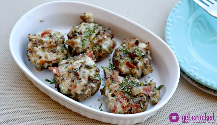 Cheesy Bacon Stuffed Mushrooms | 25+ slow cooker appetizer recipes