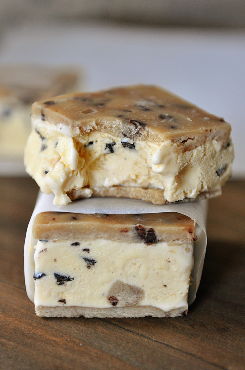 Chocolate Chip Cookie Dough Ice Cream Sandwiches | 25+ cookie dough recipes