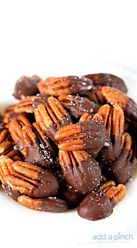 Chocolate Dipped Pecans | 25+ Pecan Recipes