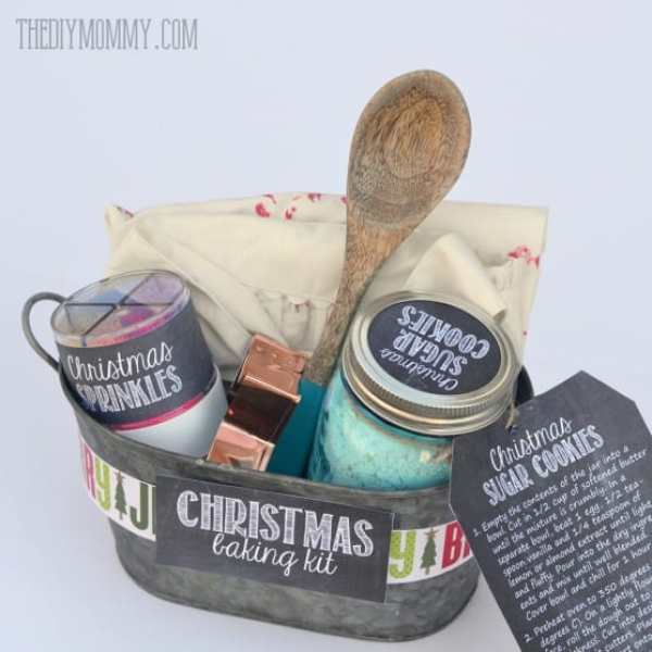24 DIY Christmas Gifts That Your Friends Would Love To Get This Year | Handmade Christmas Gift Ideas | Inexpensive DIY Gift Ideas | Christmas Gift Ideas | Best Handmade Gifts Via: https://themummyfront.com #diychristmasgifts #themummyfront #handmadegifts
