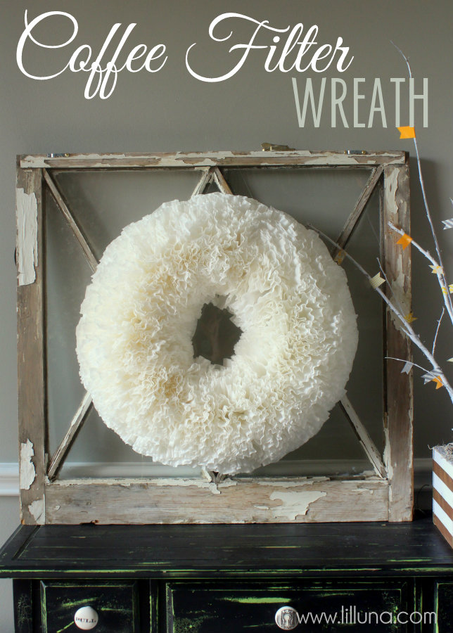Coffee Filter Wreath | 25+ Winter decor crafts