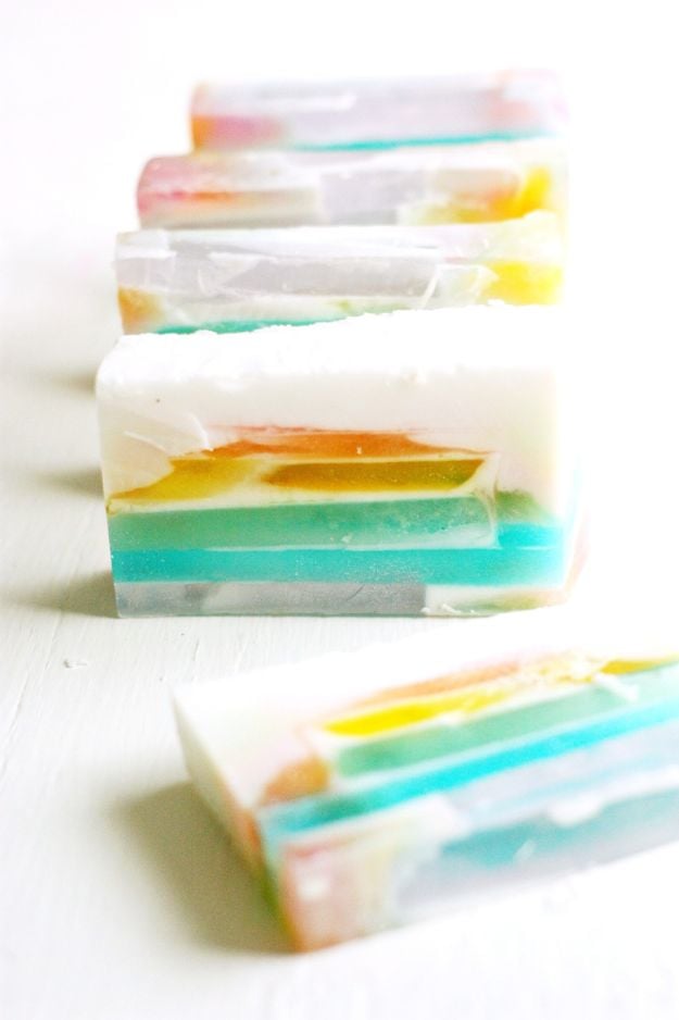 Soap Recipes DIY - DIY Coconut Layered Soap - DIY Soap Recipe Ideas - Best Soap Tutorials for Soap Making Without Lye - Easy Cold Process Melt and Pour Tips for Beginners - Crockpot, Essential Oils, Homemade Natural Soaps and Products - Creative Crafts and DIY for Teens, Kids and Adults http://diyprojectsforteens.com/cool-soap-recipes