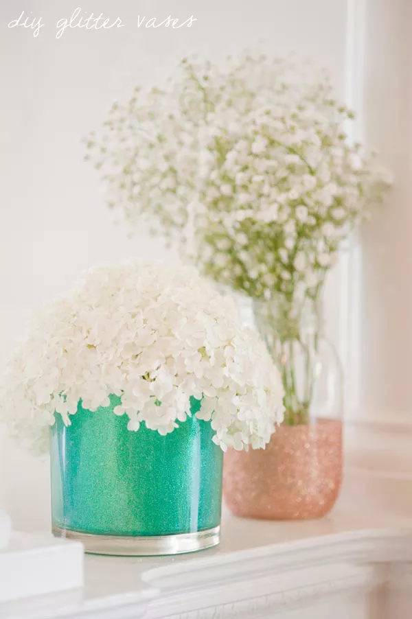 DIY Glitter Flower Vase