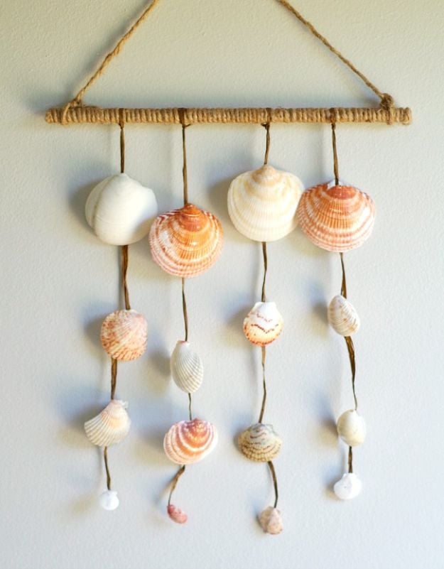Cheap Wall Decor Ideas - DIY Seashell Wall Hanging - Cute and Easy Room Decor for Teens - Ideas for Teenager Bedroom Walls - Boys and Girls Room Canvas Wall Art and Decorating #teen #roomdecor #diydecor https://diyprojectsforteens.com/cheap-diy-wall-decor-ideas