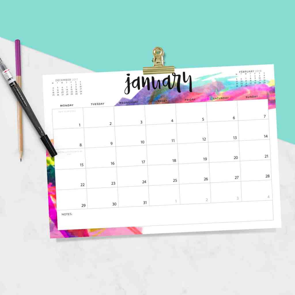 Download your FREE 2018 Printable Calendar today! There are 28 designs to choose from in both Sunday and Monday start dates!