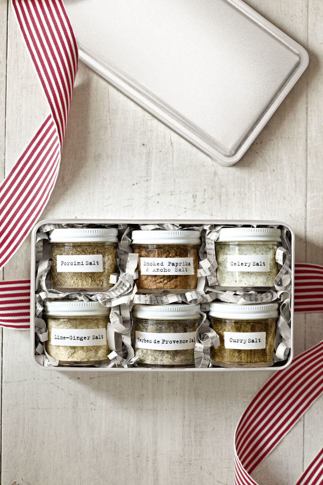 Flavored Salts | 25+ Edible Christmas Gifts