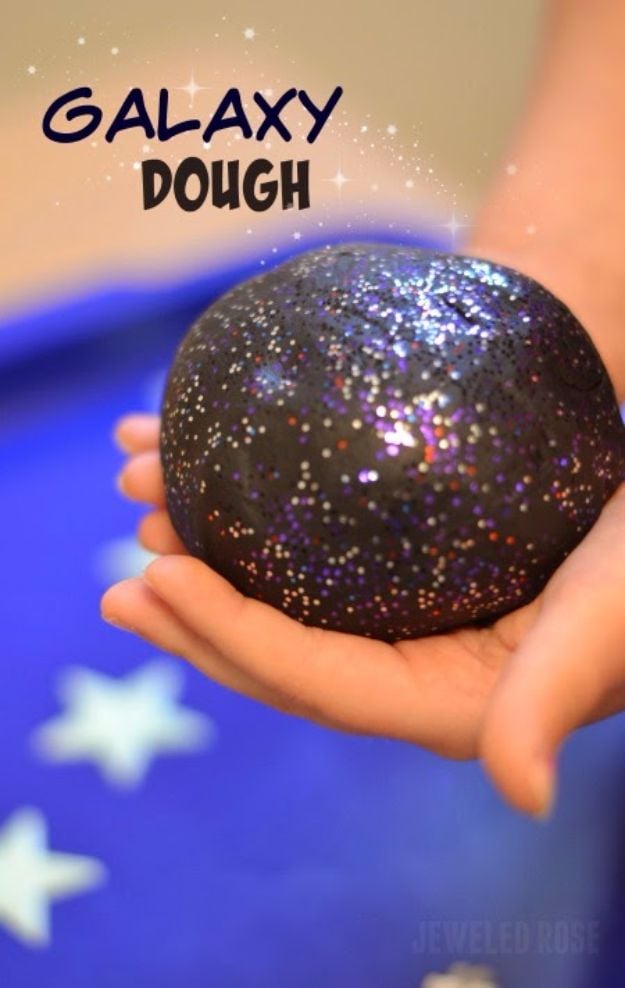 Galaxy DIY Crafts - Galaxy Dough - Easy Room Decor, Cool Clothes, Fun Fabric Ideas and Painting Projects - Food, Cookies and Cupcake Recipes - Nebula Galaxy In A Jar - Art for Your Bedroom - Shirt, Backpack, Soap, Decorations for Teens, Kids and Adults http://diyprojectsforteens.com/galaxy-crafts