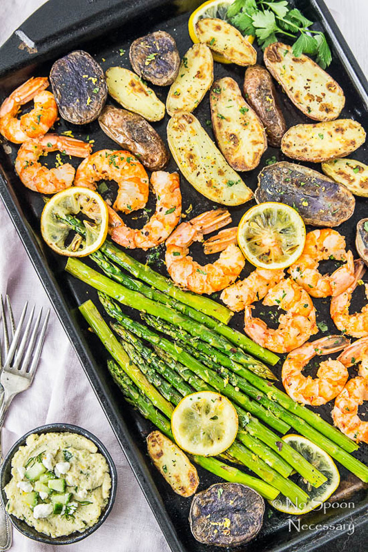 Garlic Lemon Shrimp & Asparagus | 25+ Sheet Pan Dinner Recipes