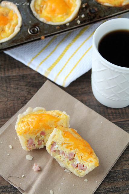 Ham and Cheese Mini Pies | 25+ Quick/On The Go Breakfast Ideas