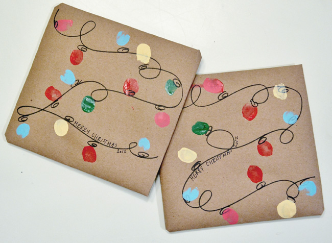 Fingerprint Christmas lights gift wrap | 30+ Christmas Wrapping Ideas