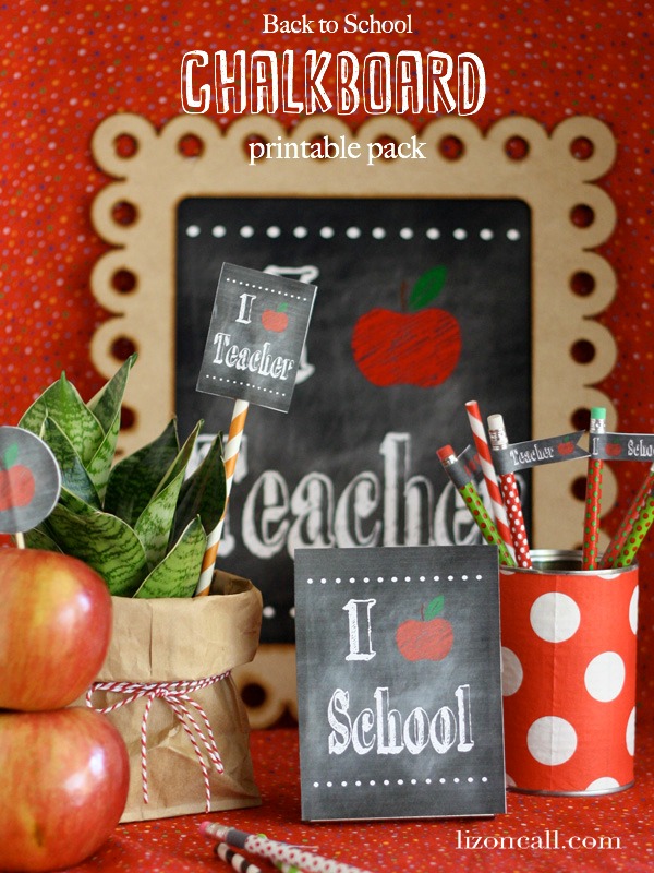 I {apple} school/teacher Back to School Chalkboard printables, flags, tags, toppers for teacher gift {lizoncall.com} #backtoschool #chalkboard #teacher #gift #free #printable