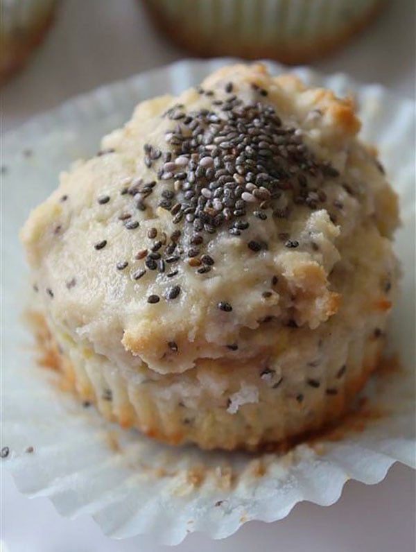 Lemon Chia Seed Muffins | 25+ Chia Seed Recipes
