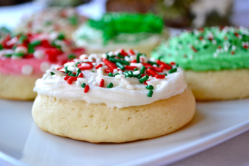Lofthouse Sugar Cookies | 25+ Christmas Cookie Exchange Recipes