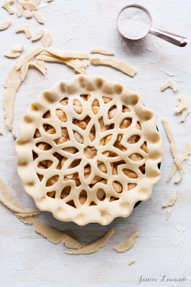 Maple Apple Pie | 25+ Decorative Pie Crust Ideas
