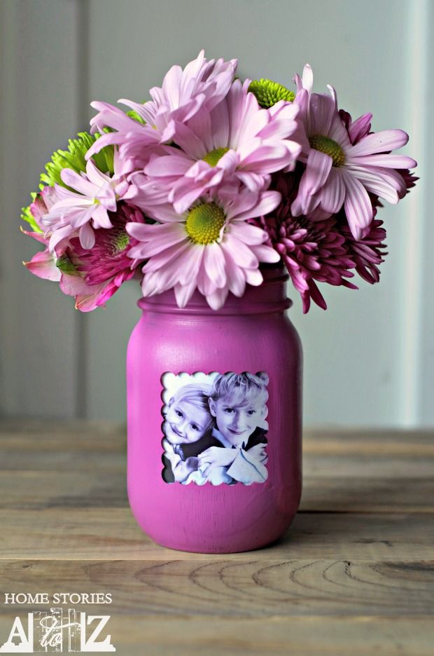 Mason Jar Picture Frame Vase 25+ Mother's Day Gift Ideas | NoBiggie.net