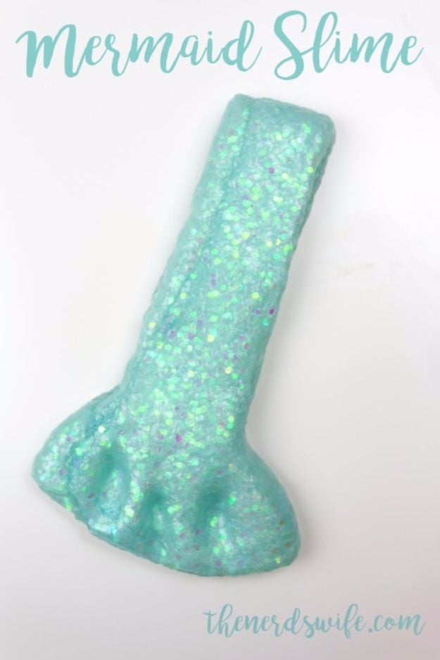 DIY Mermaid Crafts - Mermaid Slime - How To Make Room Decorations, Art Projects, Jewelry, and Makeup For Kids, Teens and Teenagers - Mermaid Costume Tutorials - Fun Clothes, Pillow Projects, Mermaid Tail Tutorial http://diyprojectsforteens.com/diy-mermaid-crafts