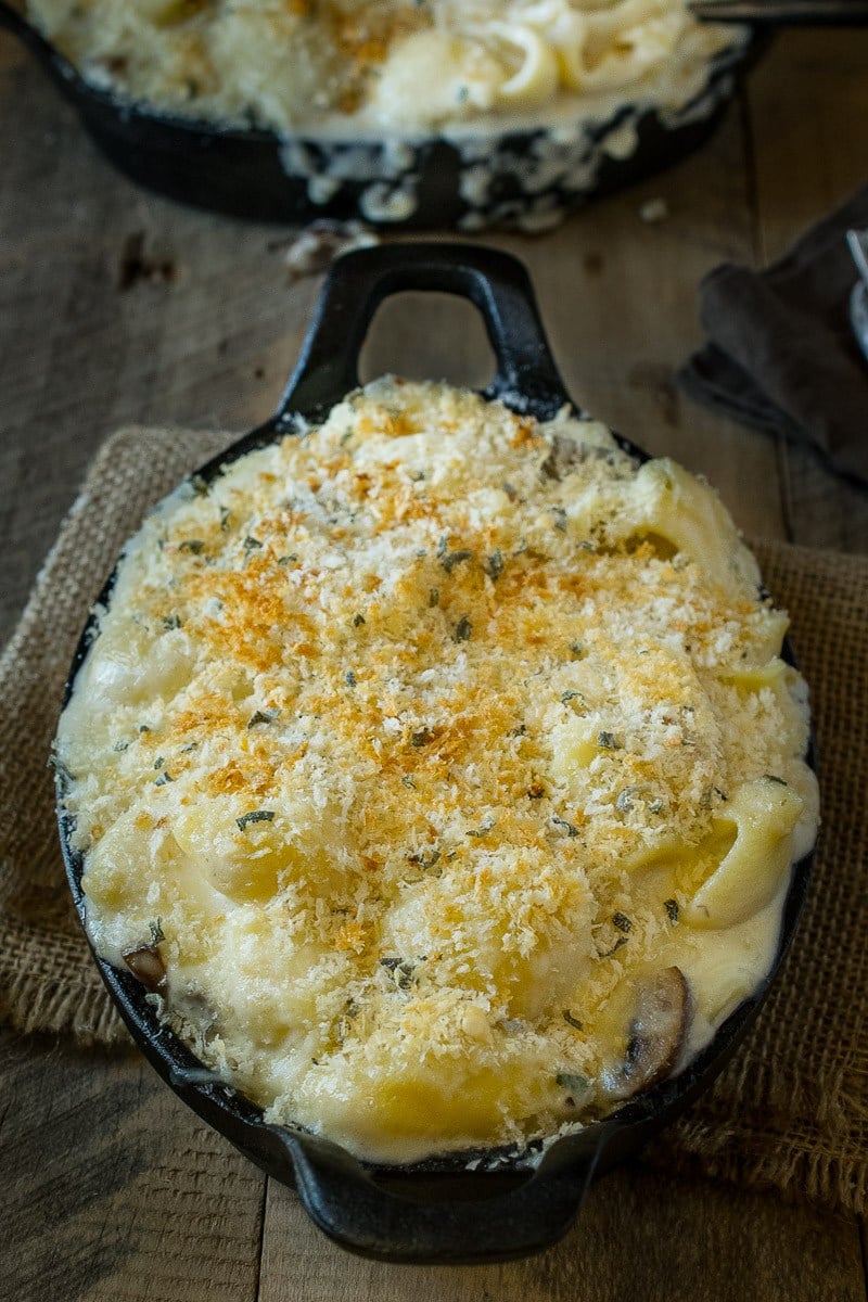 Mushroom, Sage Mac and Cheese | 25+ mushroom recipes