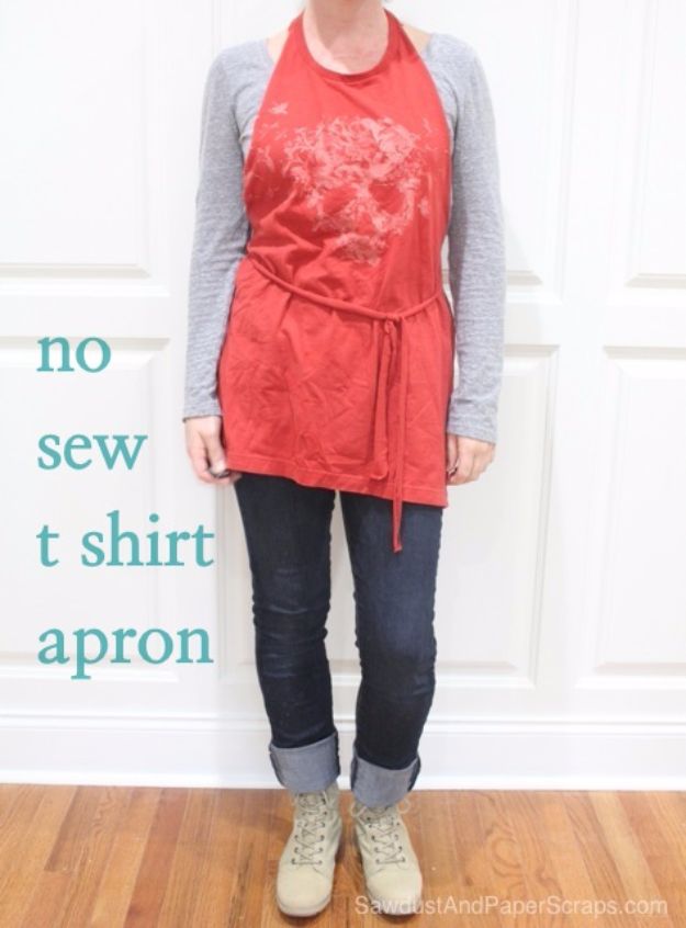 T-Shirt Makeovers - No Sew T-Shirt Apron - Fun Upcycle Ideas for Tees - How To Make Simple Awesome Summer Style Projects - Cute Sleeve and Neckline Ideas - Cheap and Easy Ways To Upcycle Tshirts for Fun Clothes and Fashion - Quick Projects for Teens and Teenagers on A Budget http://diyprojectsforteens.com/t-shirt-makeovers