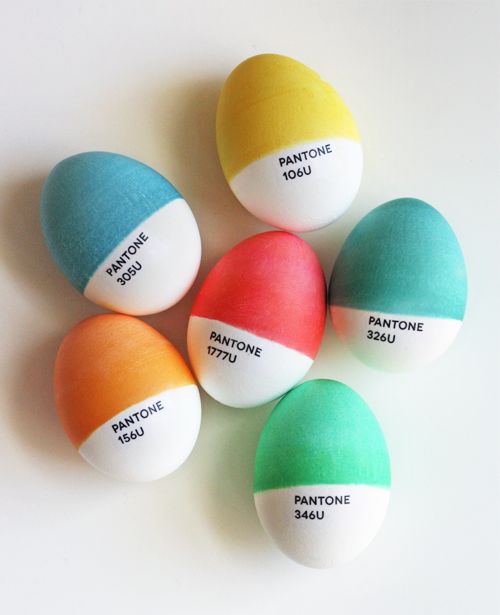 Pantone Eggs | 25+ MORE ways to decorate Easter Eggs