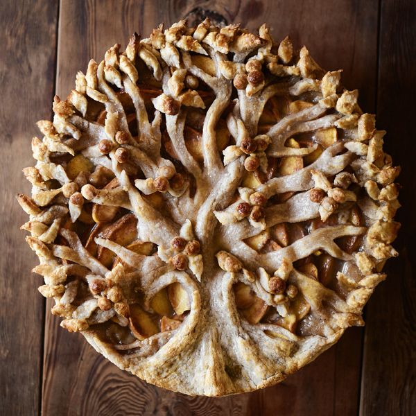 Peach Tree Pie | 25+ Decorative Pie Crust Ideas