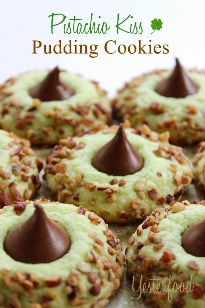 Pistachio Kiss Cookies | Top 50 St. Patrick's Day Green Food - have fun with St. Patrick's Day and surprise your family and friends with these fun, festive green recipes!