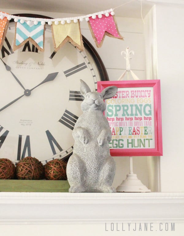 Super easy (and cute) DIY pom pom burlap garland. Perfect to hang for spring/Easter!