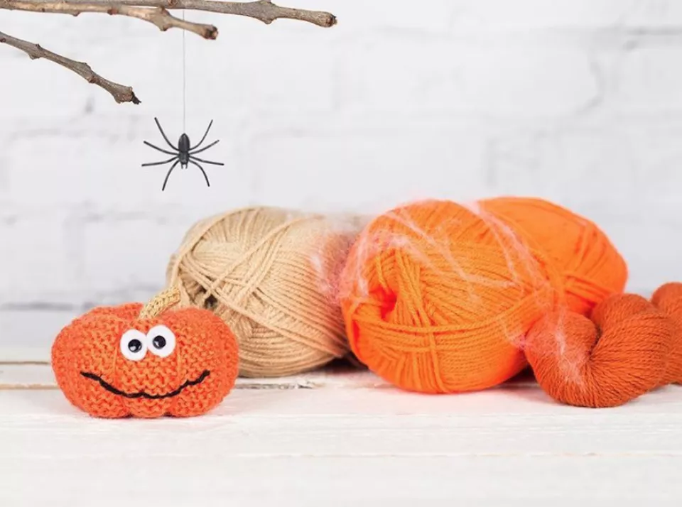 Happy Stuffed Pumpkin Pattern