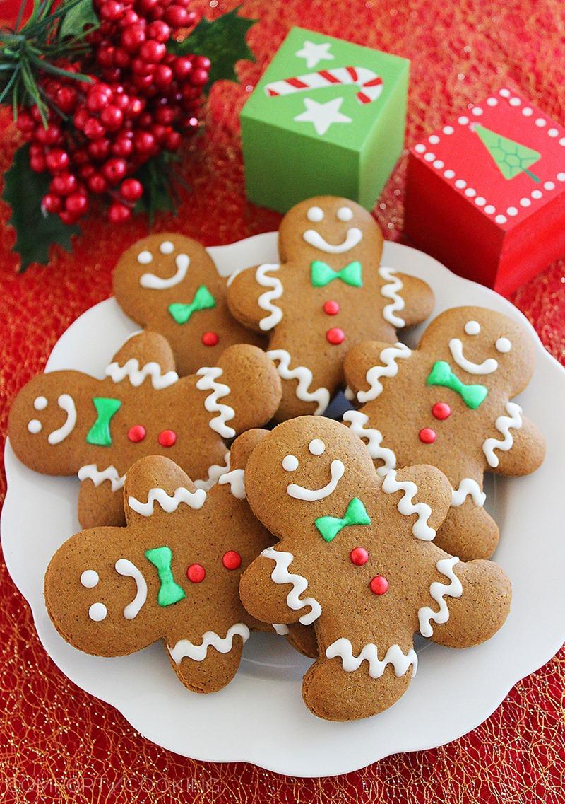 Spiced Gingerbread Man Cookies | 25+ Christmas Cookie Exchange Recipes