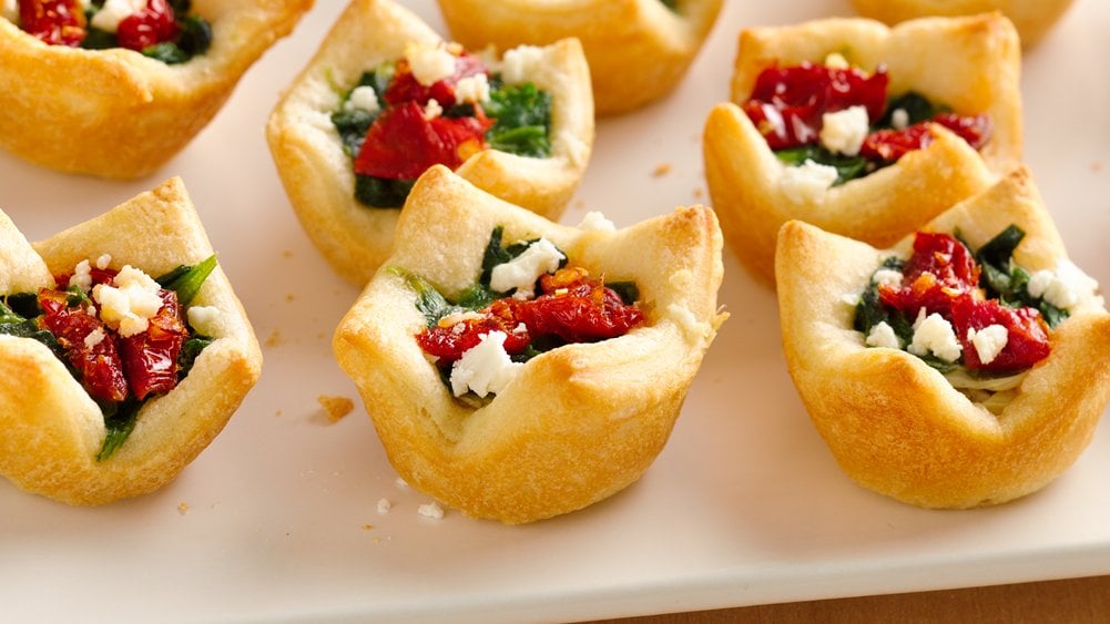 Spinach, Artichoke and Feta Bites | 25+ Cheesy Appetizers and Dips