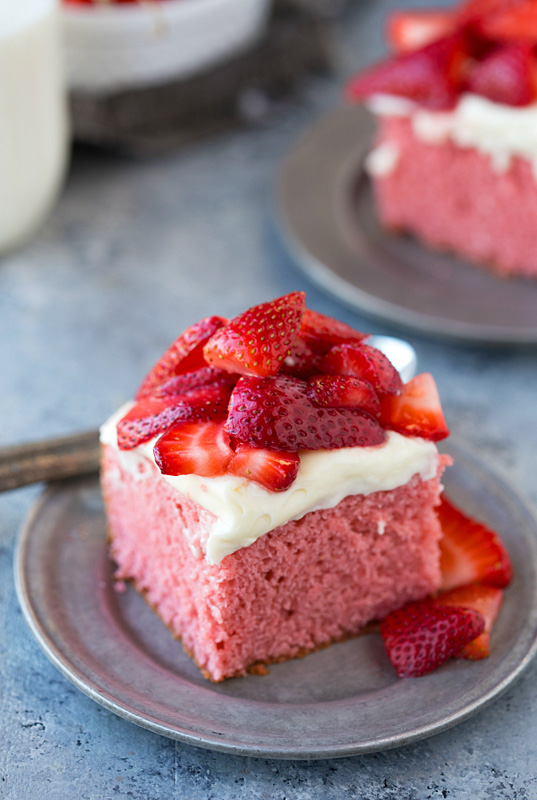 Strawberries and Cream Cake | 25+ Strawberry Recipes