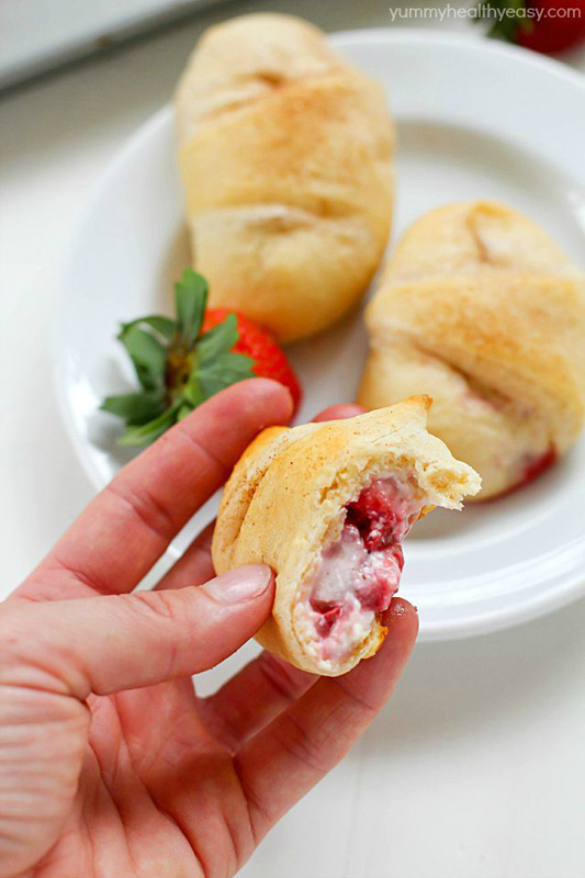 Strawberry Cheesecake Rolls | 25+ Strawberry Recipes
