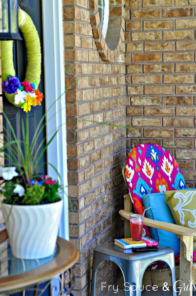 Summer Front Porch Makeover from Fry Sauce and Grits