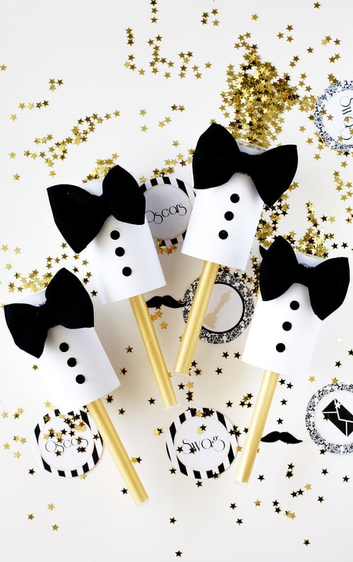 Tuxedo confetti poppers party favor | 25+ NYE party ideas